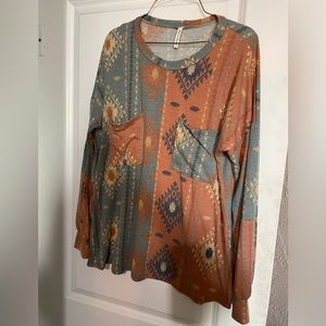 Aztec long sleeve top. Size Large. NWOT